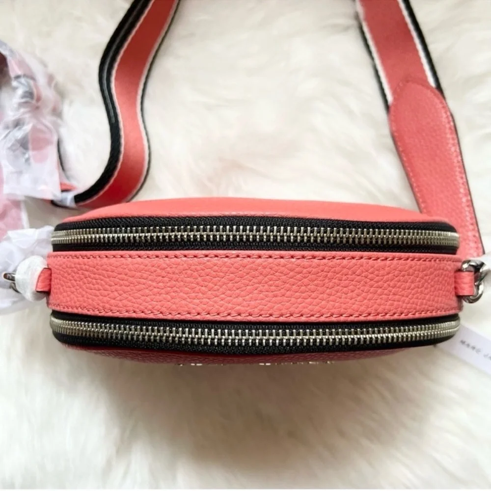 New! MARC JACOBS Logo The Rewind Leather Crossbody Bag in Salmon Pink - Picture 7 of 14